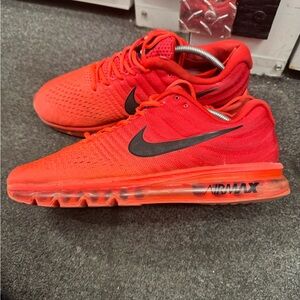 Nike Air Max 2017 crimson Sz 10 used ✅✅✅